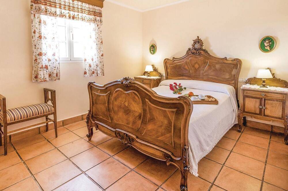 Stunning home in Constantina in Constantina, Sierra Morena