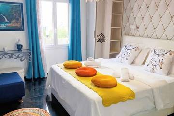 Villa pour 8 Personnes dans La Madrague, Hyeres, Photo 1