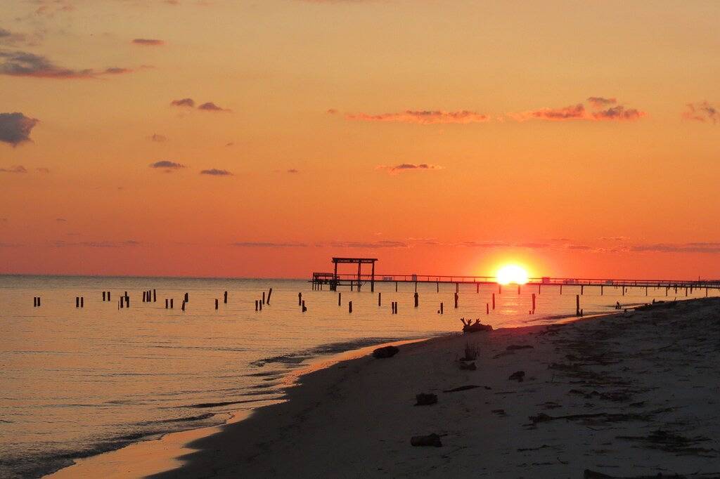 Vacation House for 8 Guests in Mississippi Gulf Coast, Mississippi