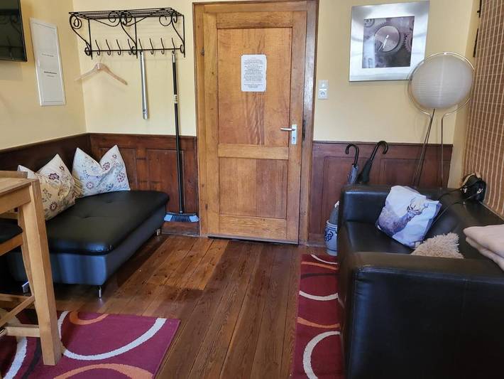 Ferienwohnung für 3 Personen, mit Ausblick in Hambach (Neustadt) - 2