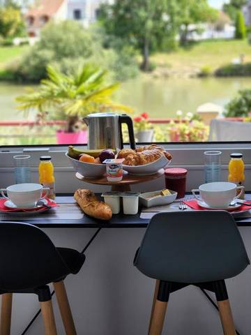 Chambre d’hôte pour 2 personnes, avec terrasse et vue à Le Perreux-sur-Marne
