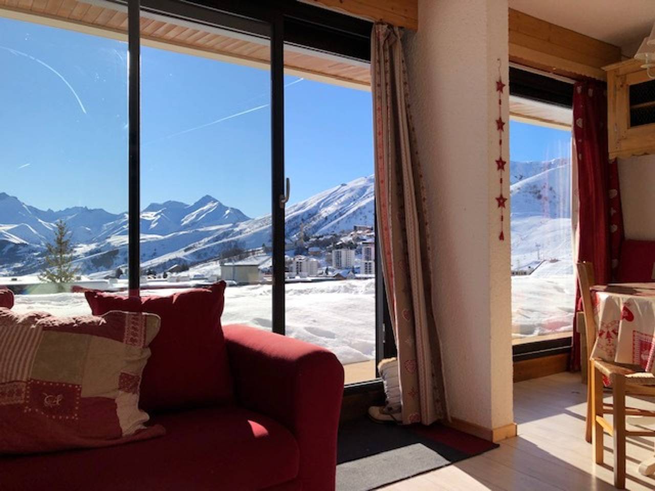 Appartement entier, Appartement 4 pers, accès ski, balcon, calme in La Toussuire, Fontcouverte-la-Toussuire