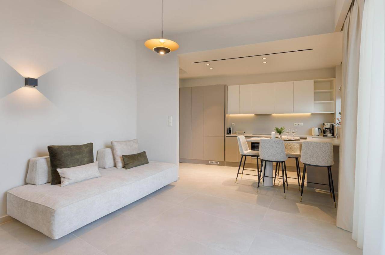 Ganze Wohnung, Kales Sea View Suites in Ierapetra in Ierapetra, Lasithi