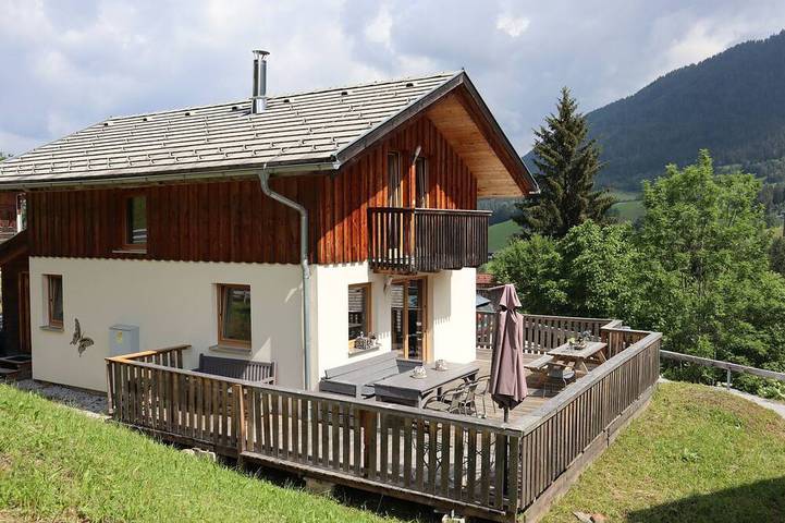Chalet für 8 Personen, mit Sauna und Pool sowie Balkon - 1