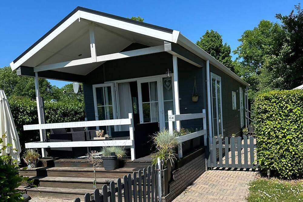 Chalet Seezauber - charmantes Chalet im Ferienpark De Veerstal in IJssel