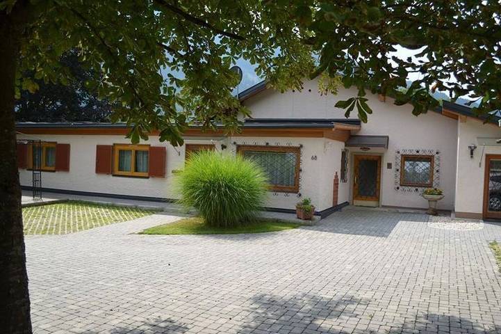 Ganze Wohnung, Ferienwohnung 3 - Appartementhaus Angermaier in Hohe Tauern, Flattach