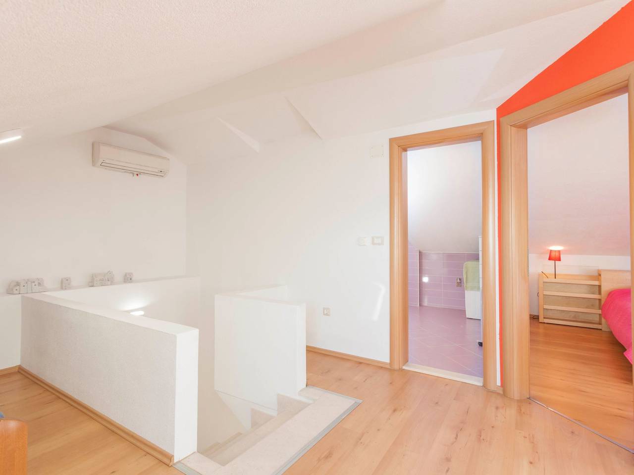 Appartamento intero, Wohnung "Slavija" mit Whirlpool in Macarsca, Makarska Riviera