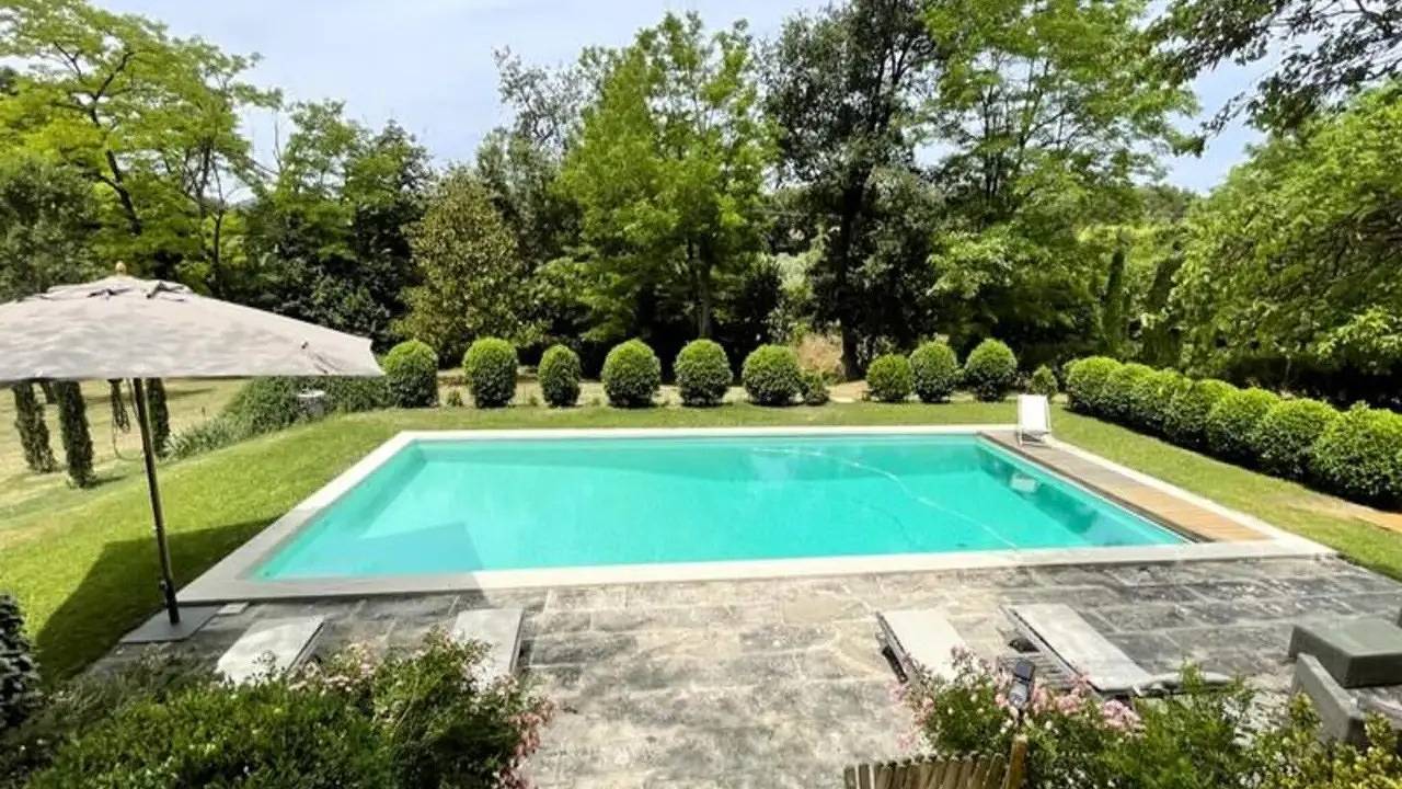 Appartement de vacances entier, Appartement de vacances pour 9 personnes avec piscine in Cadenet, Parc naturel régional du Luberon