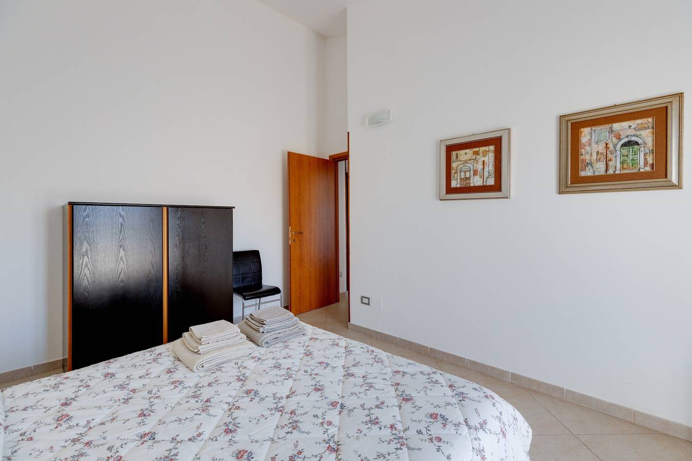 Entire apartment, Apartment 'Flamingo House' with Balcony, Wi-Fi and Air Conditioning in Cabras, Stagno di Càbras