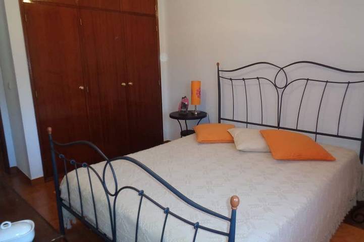 Casa do Louro - Ideal für Ruhe und Besichtigungen in Alcaravela, Santarém Distrikt