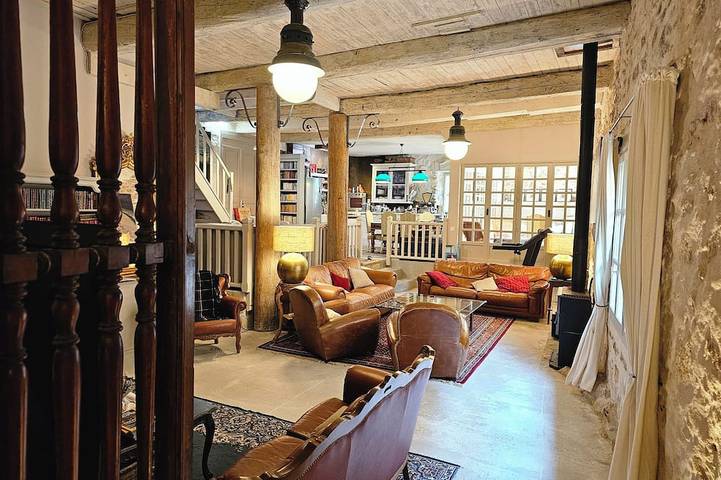 Ferienhaus für 4 Personen, mit Terrasse in Cébazan