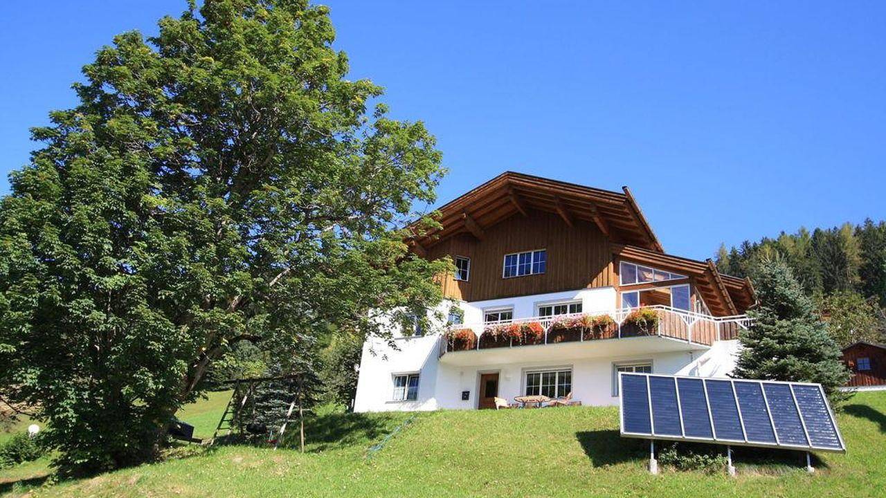 Geheel vakantieappartement, Vakantieappartement voor 6 personen met terras in Bartholomäberg, Schruns-Tschagguns