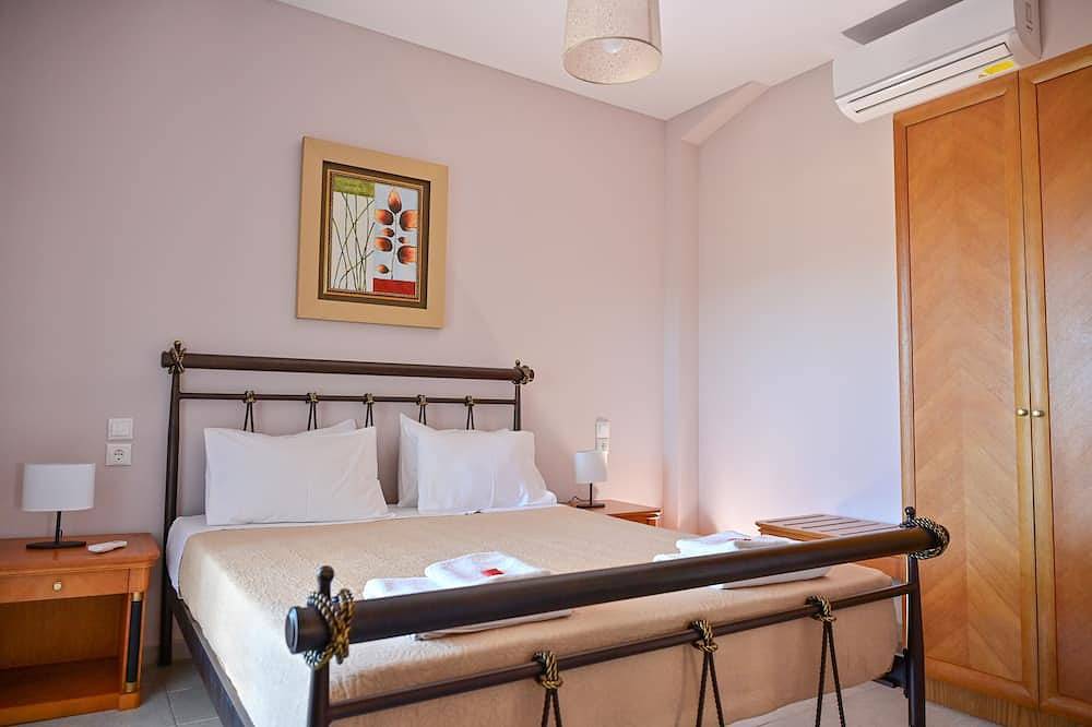 Ganze Wohnung, Olive Garden house in Kamilari, Iraklio-Heraklion und Umgebung