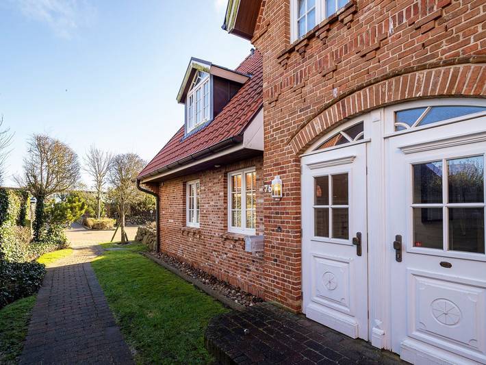 Ferienhaus für 4 Personen, mit Terrasse und Garten in Westerland