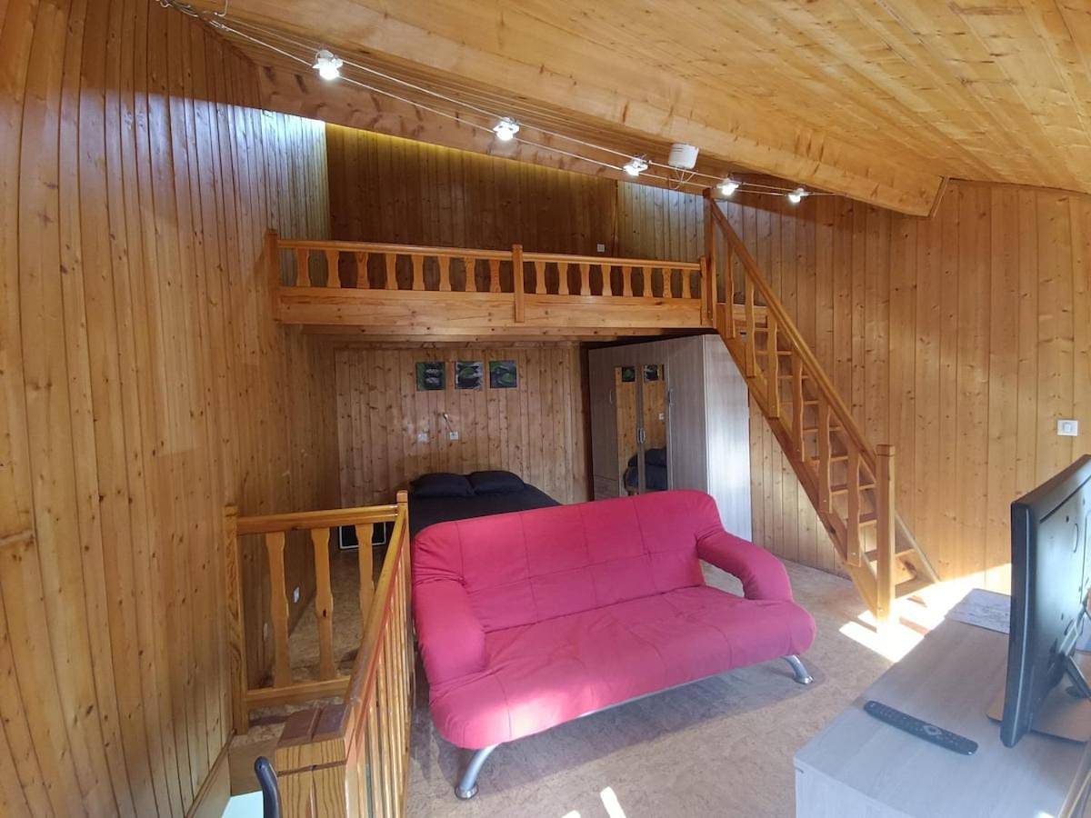 One-Bedroom House in Riotord, Haute-Loire