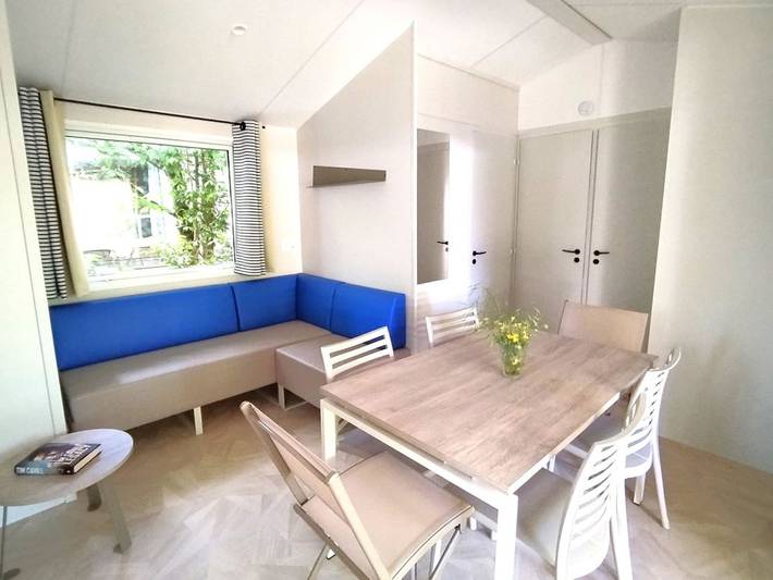 Camping pour 6 personnes, avec piscine dans Fontenay-le-Comte