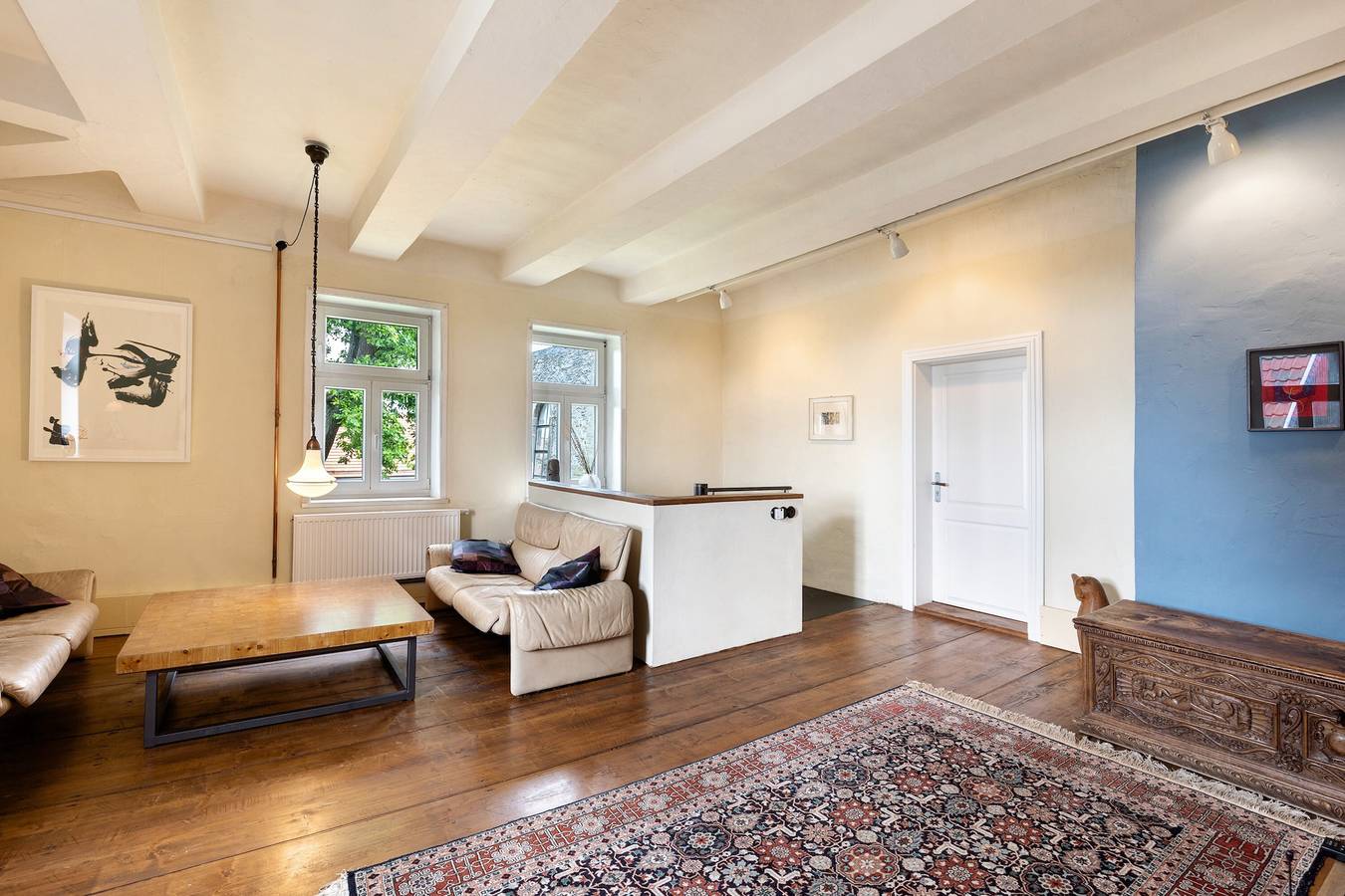 Ganze Wohnung, Ferienwohnung 'Altes Pfarrhaus - Wohnung Farbwelt' mit Privatem Garten und Wlan in Hüttenrode, Blankenburg