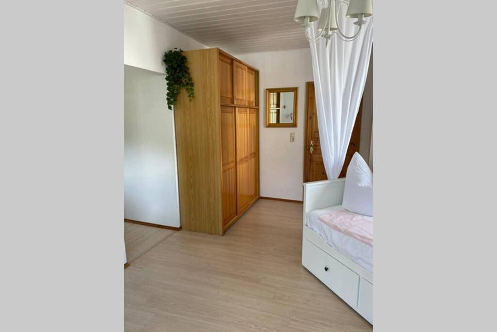 Ganze Wohnung, Ferienhaus Bärbelstein / Wohnung Bärbelstein in Erlenbach bei Dahn, Landkreis Südwestpfalz
