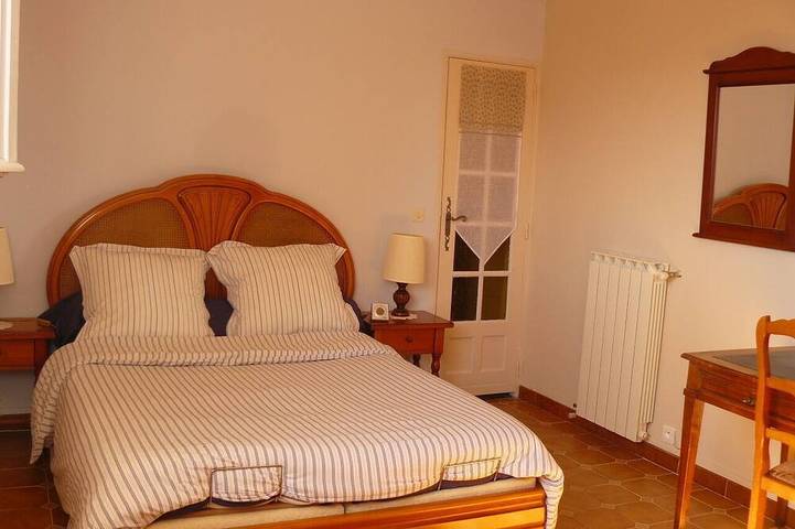 Location de vacances pour 6 personnes, avec jardin et balcon à La Roquebrussanne - 4