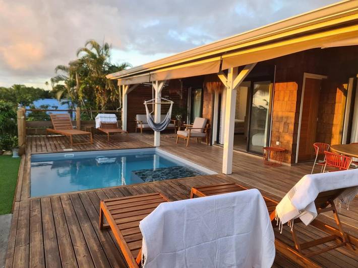 Location de vacances pour 3 personnes, avec piscine ainsi que vue et jardin à Saint-Claude (Guadeloupe) - 2