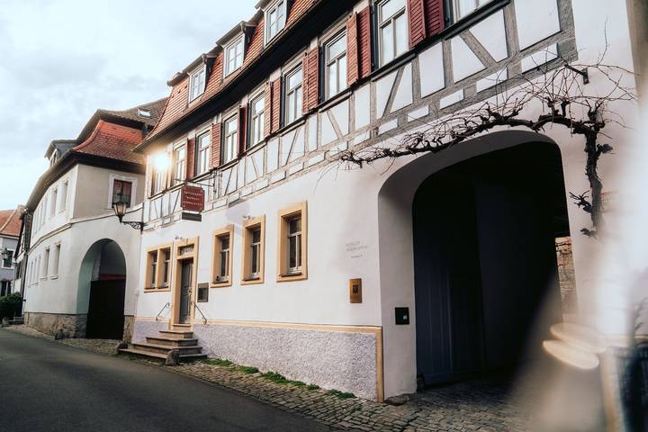 Pension für 2 Personen, mit Terrasse in Dettelbach