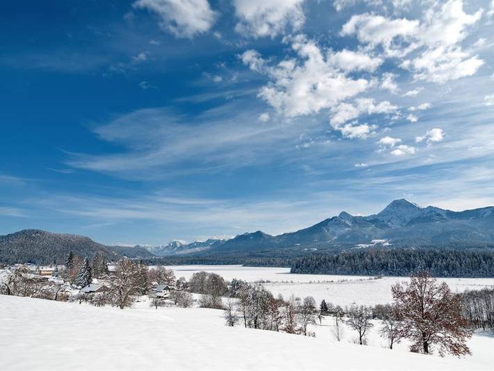 Ferienwohnung für 2 Personen, mit Pool und Garten, kinderfreundlich in Wernberg