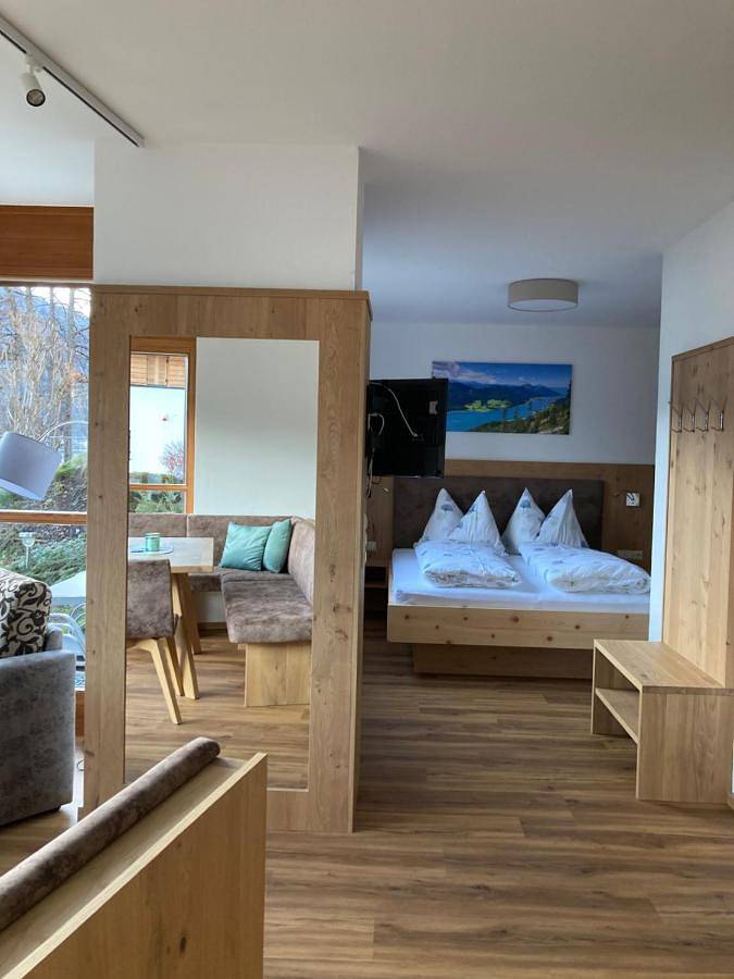 Ganze Wohnung, Ferienwohnung Haus Ilse in Gailtaler Alpen, Weissensee