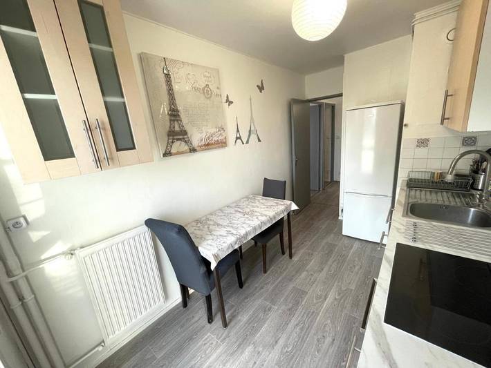 Gîte pour 2 personnes, avec balcon à Rillieux-la-Pape - 2