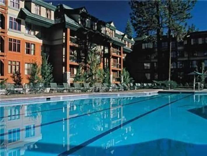 Gîte pour 4 personnes, avec piscine ainsi que sauna et jacuzzi à South Lake Tahoe - 4