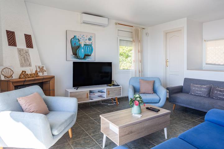 Chalet para 10 personas, con jacuzzi y jardín en Provincia de Gerona - 4