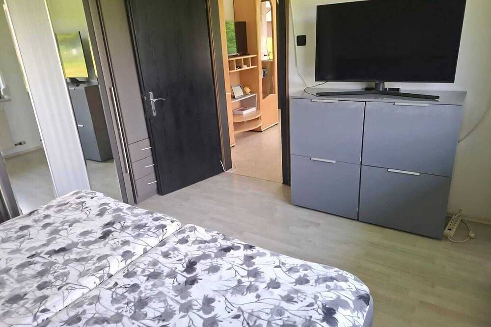 Ferienhaus Petzenblick - ganzjährig beheizter und privater Indoorpool in Karawanken und Bachergebirge, Feistritz ob Bleiburg