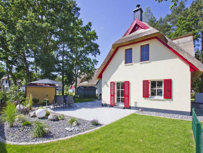 Ferienhaus für 6 Personen, mit Terrasse und Garten