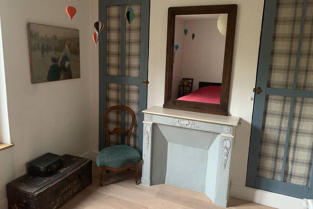 Chambre sur jardin avec salle d'eau et wc privés in Montmorency, Val-d'Oise