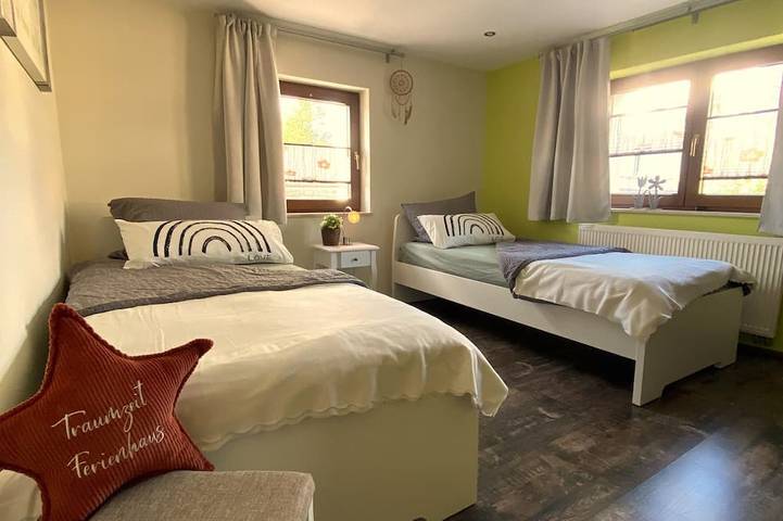 5-Sterne Wellness-Oase mit Pool, Sauna, Terrasse und Kamin für Sie ganz privat in Brand-Erbisdorf, Chemnitz und Umgebung
