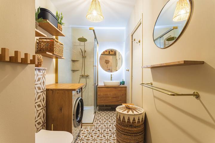 Ganze Wohnung, Ferienwohnung für 4 Personen mit Terrasse in La Seyne-sur-Mer, Mittelmeerküste (Frankreich)