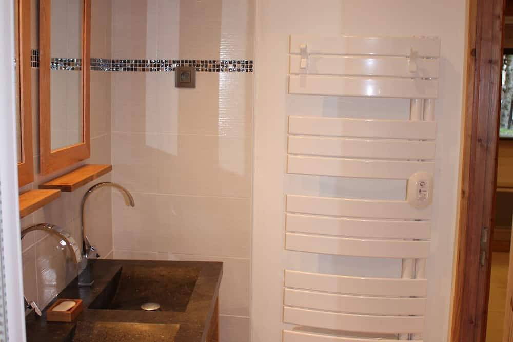 Appartement entier, Appartement 4 étoiles au coeur des Aravis entre La Clusaz et Megève in La Giettaz, Région d'Albertville