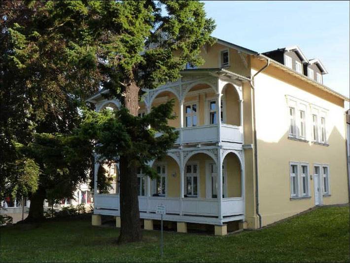 Ferienpark für 4 Personen, mit Balkon und Seeblick sowie Ausblick, kinderfreundlich in Baabe - 4