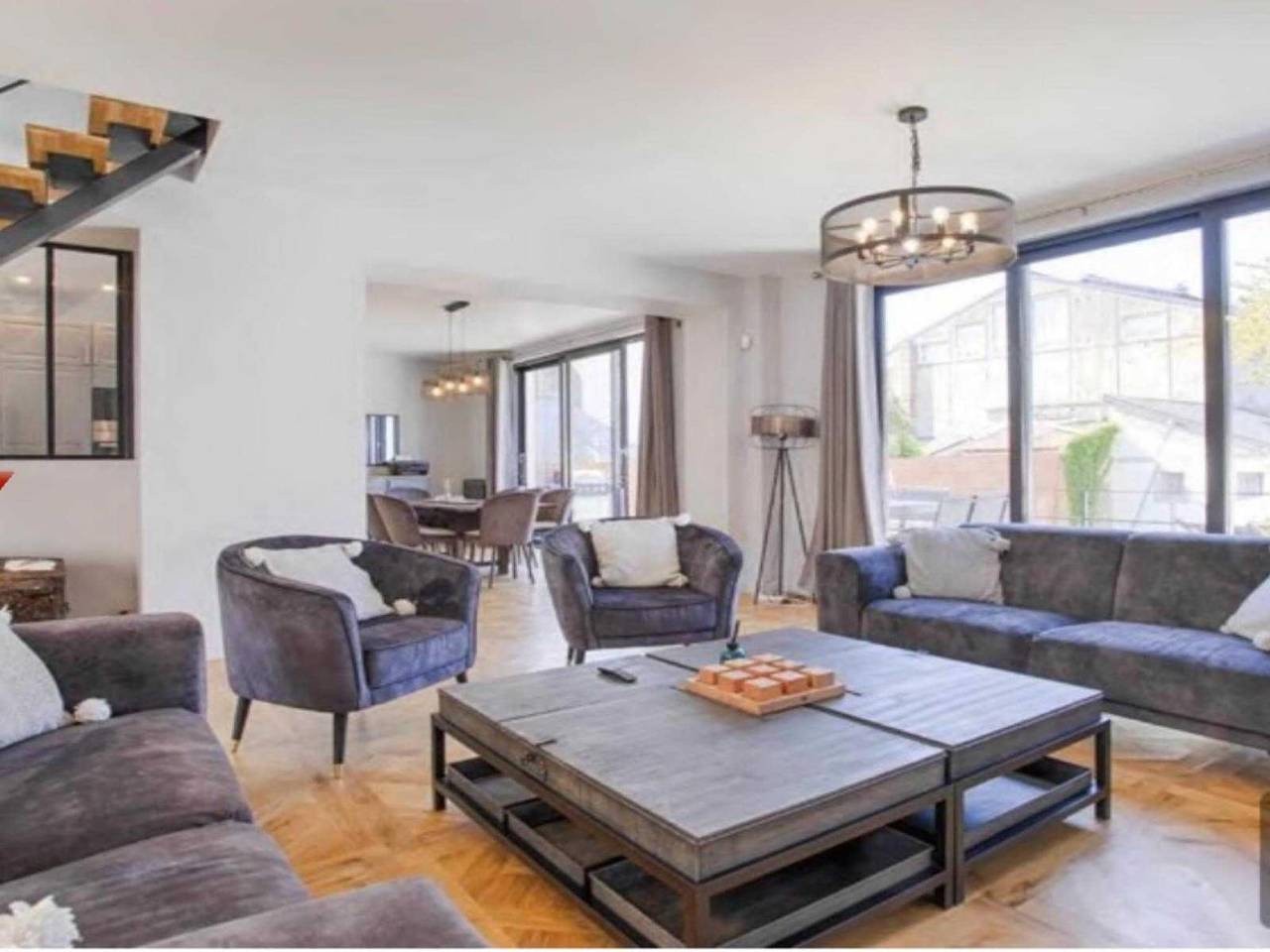 Ganze Wohnung, Haus für 18 Personen mit Kino Place Morny in Deauville, Lisieux und Umgebung