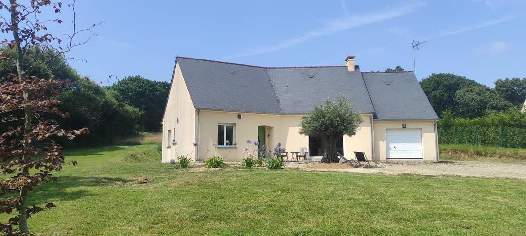Location de vacances pour 5 personnes, avec terrasse et jardin dans la Manche - 2
