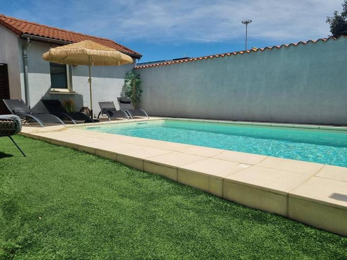 Location de vacances pour 5 personnes, avec jardin et piscine à Clermont-Ferrand - 4