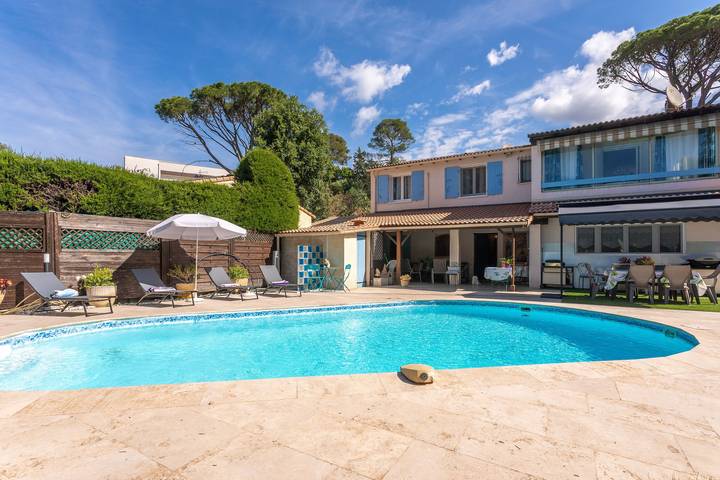 Villa pour 6 personnes, avec jardin à Fréjus