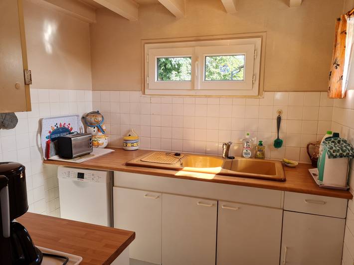 Unabhängiges Haus mit geschlossenem Hof 1km vom Dorf in Pierrefitte-ès-Bois, Montargis und Umgebung