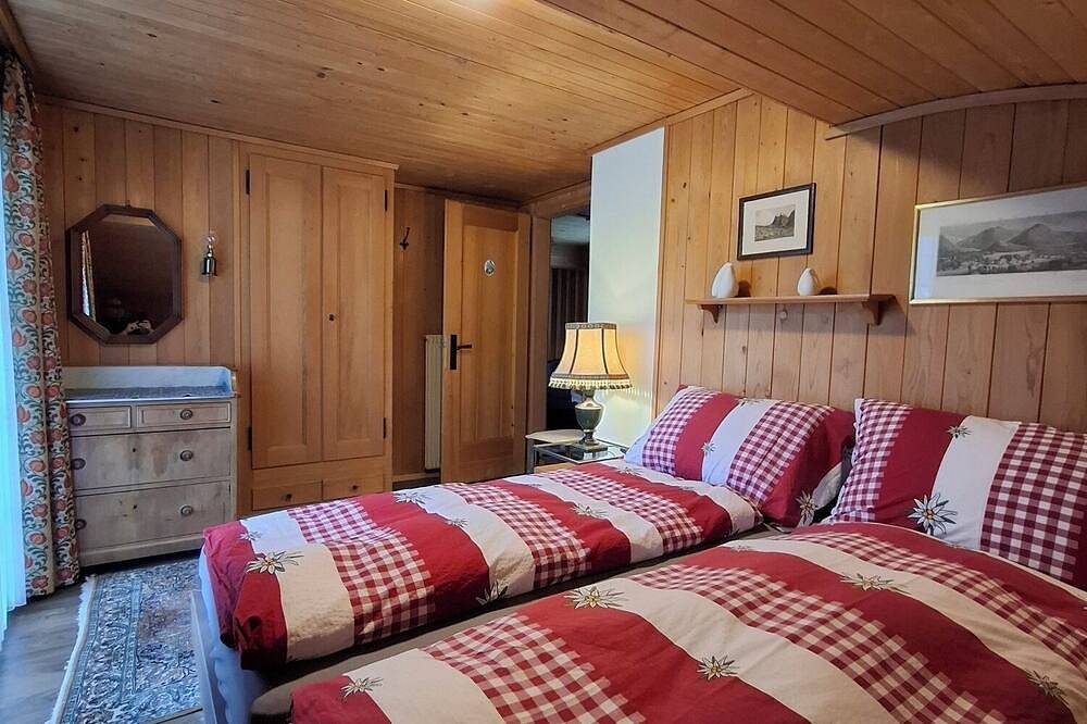 Gemütliches Chalet mit großem Garten & Bergblick, Garage, Wifi, E-Auto Ladegerät in Schwendi b. Grindelwald, Grindelwald