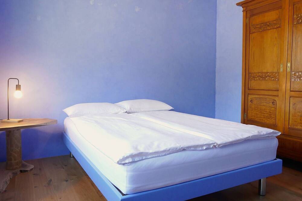 Ganze Wohnung, Gemütliche Wohnung für 6 Personen mit  W-Lan, Tv, Innenhof, Haustiere erlaubt und Panoramablick in Pontirone, Serravalle