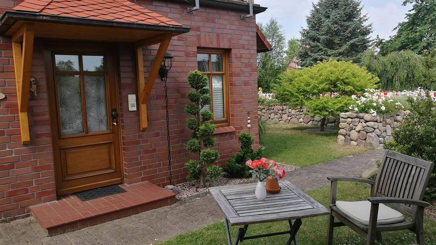 Ferienwohnung für 3 Personen, mit Garten - 1