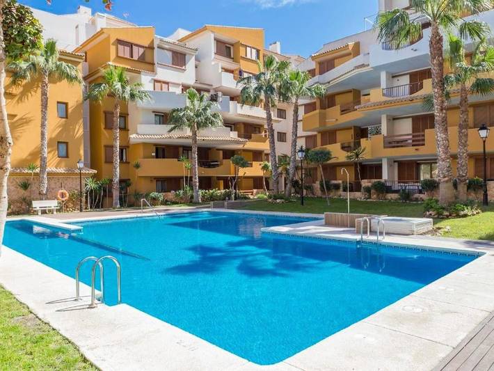 Ferienwohnung für 4 Personen, mit Balkon und Pool