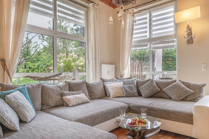 Appartement entier, Appartement 'Leuchturm' avec terrasse privée, jardin privé et Wi-Fi in Lichtenhagen, Rostock
