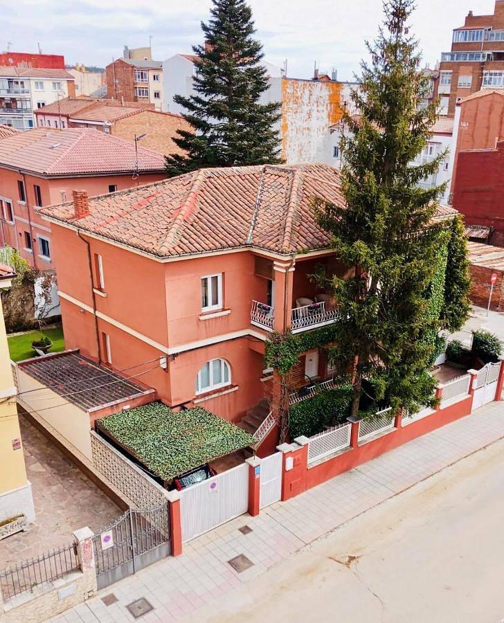 Casa Palomera - Casa completa con jardín, gimnasio y garaje privados in León, Chaîne Cantabrique