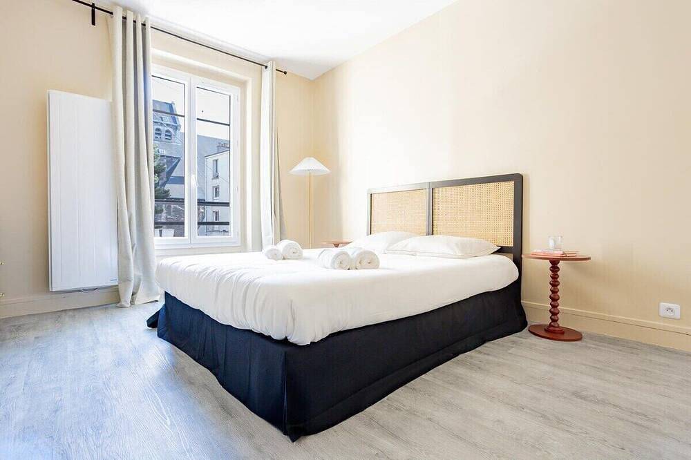 Entire apartment, Apartment-Private Bathroom in Le Pré-Saint-Gervais, Seine-Saint-Denis