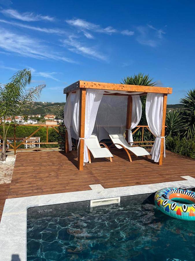 Apartamento para 4 personas, con Balcón y Terraza además de Jardín y Piscina en Atalaia